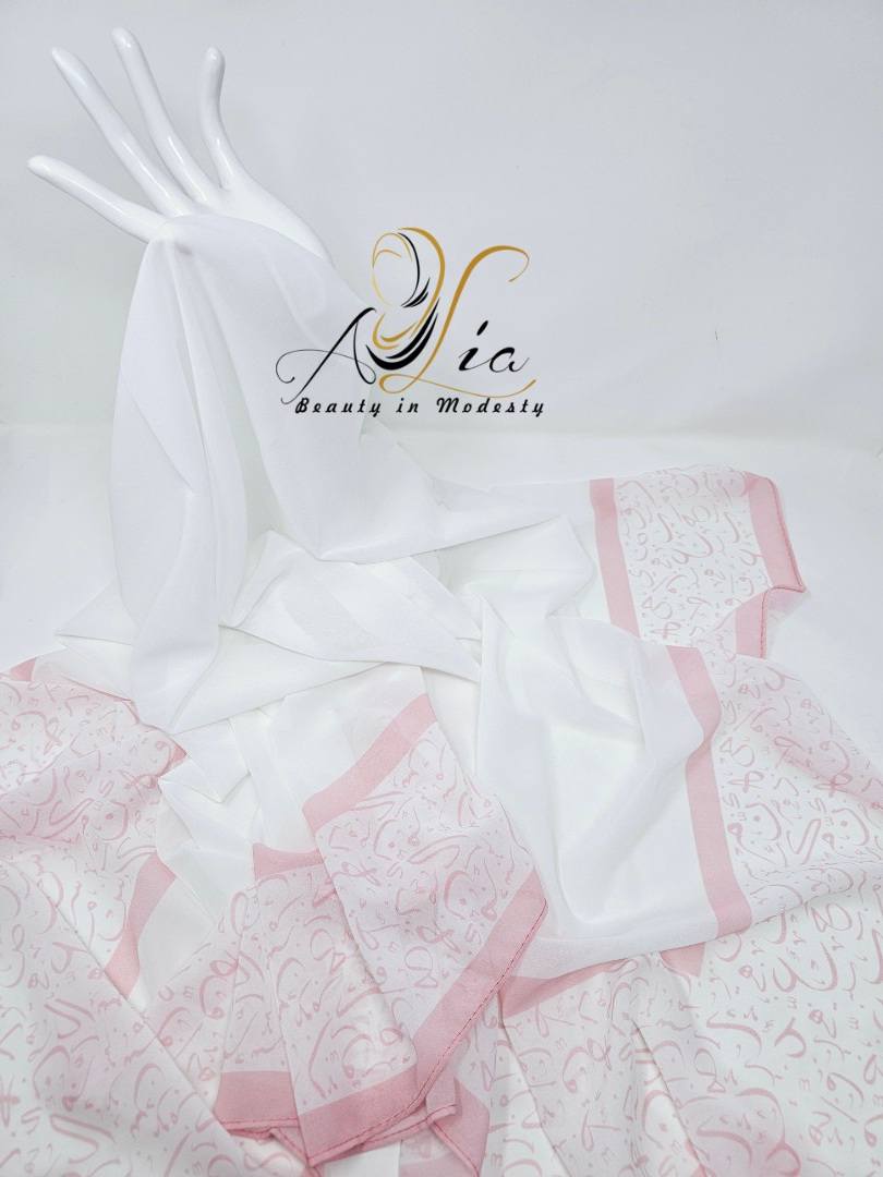Pink Border Arabic Letter Shawl