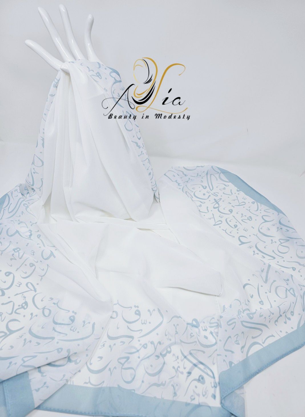 Light Turquoise Border Arabic Letter Shawl