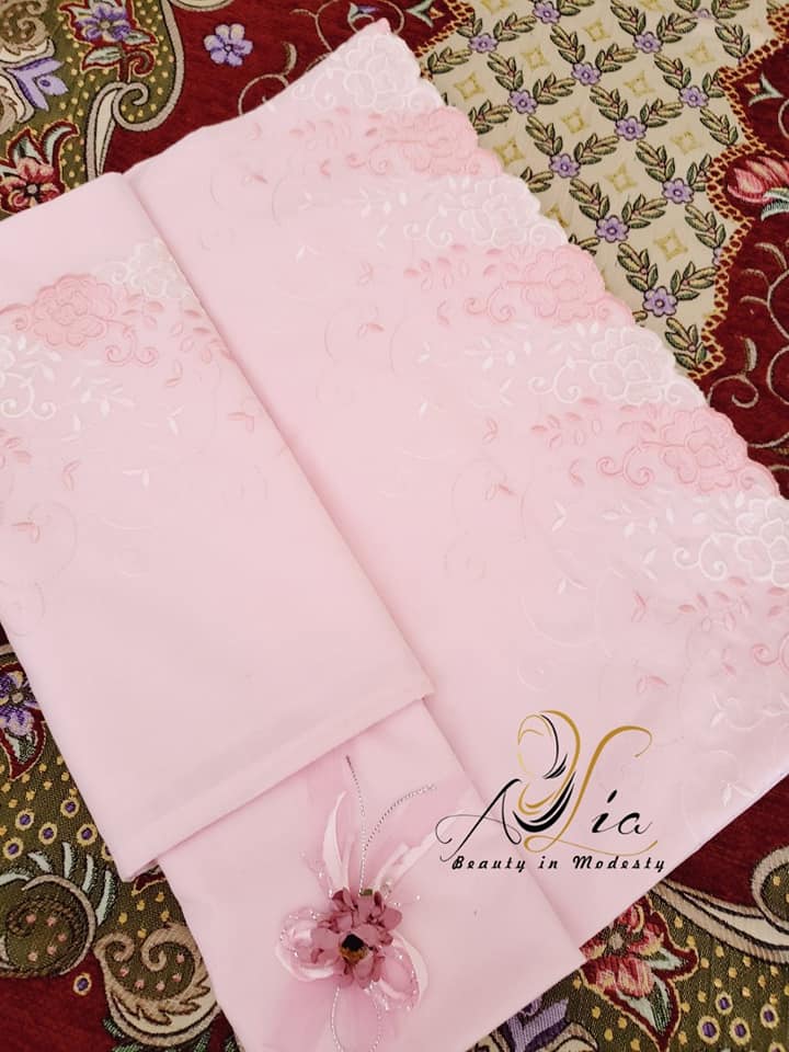 Computer Design, White & Pink Flowers Embroidery, Lux-17