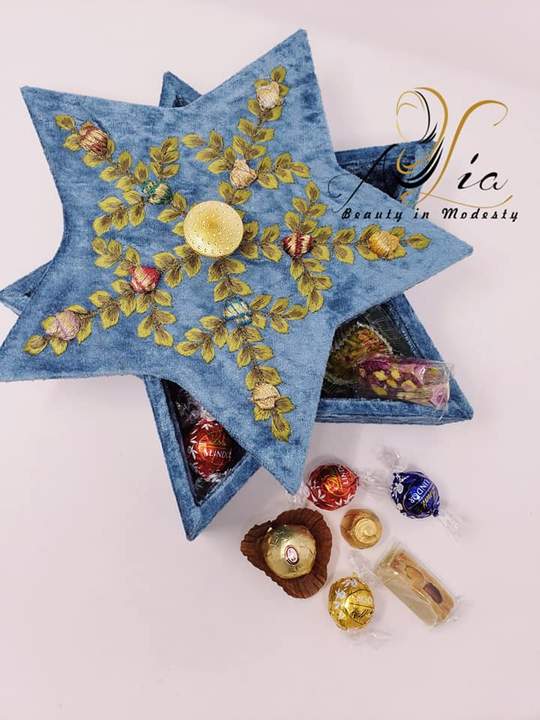 Steel Blue Star Luxury Decorated Treat Serving Box