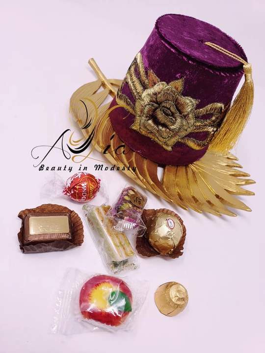 Purple Big Size Fez Hat 3D Flower Guest Serving Velvet Container