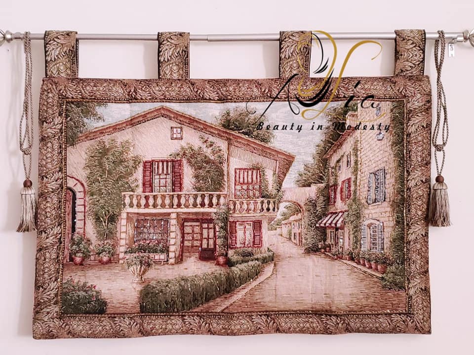 The Family House, Large Size O-10