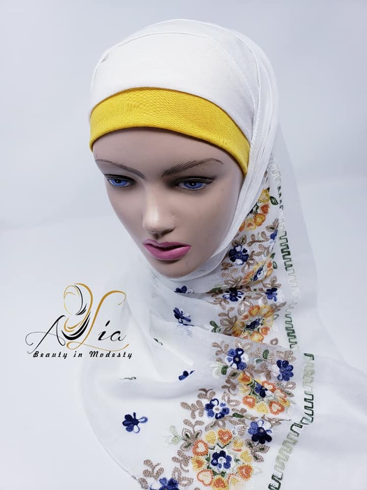 Off-White Cotton Embroidered Shawl ESH10