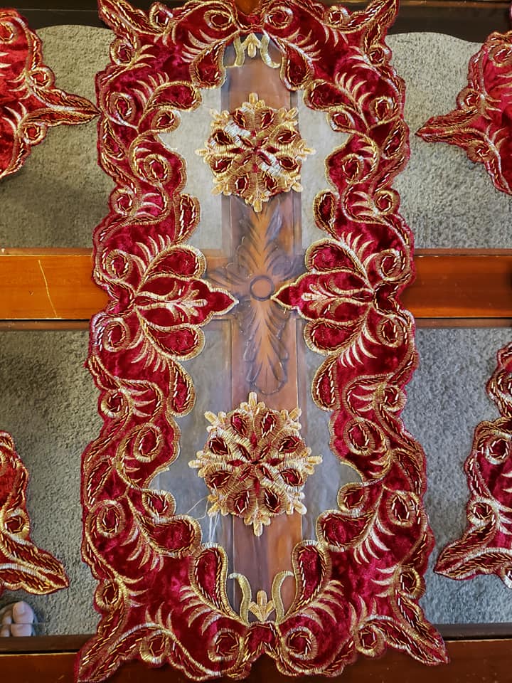 Maroon Red 6 Pcs Tablecloth Set