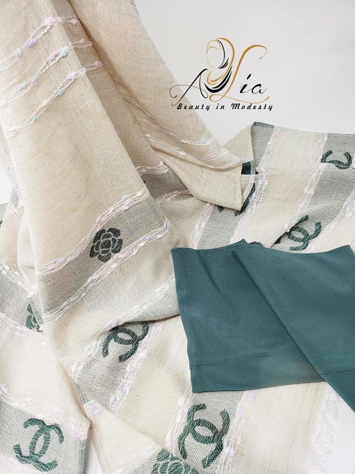 Linen/Green Cotton Embroidered Shawl