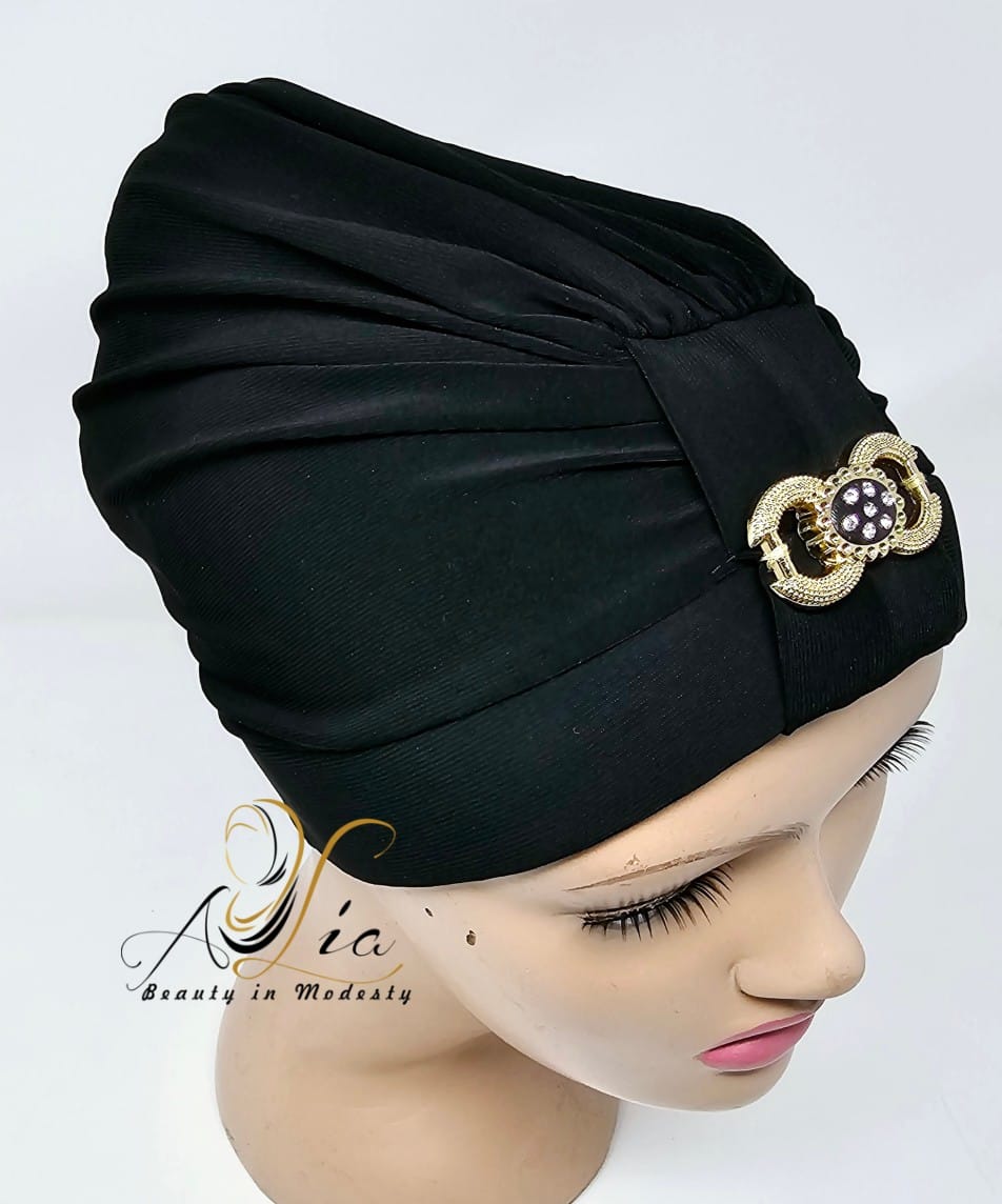 Lycra Turban With Brooch, Available In Different Colors