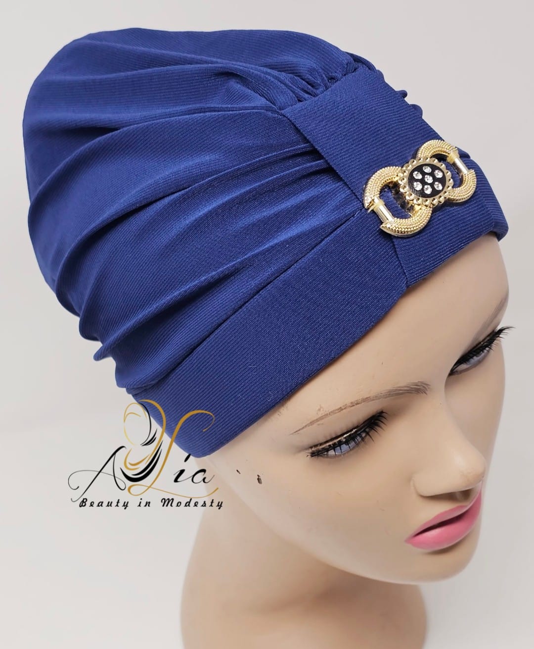 Lycra Turban With Brooch, Available In Different Colors