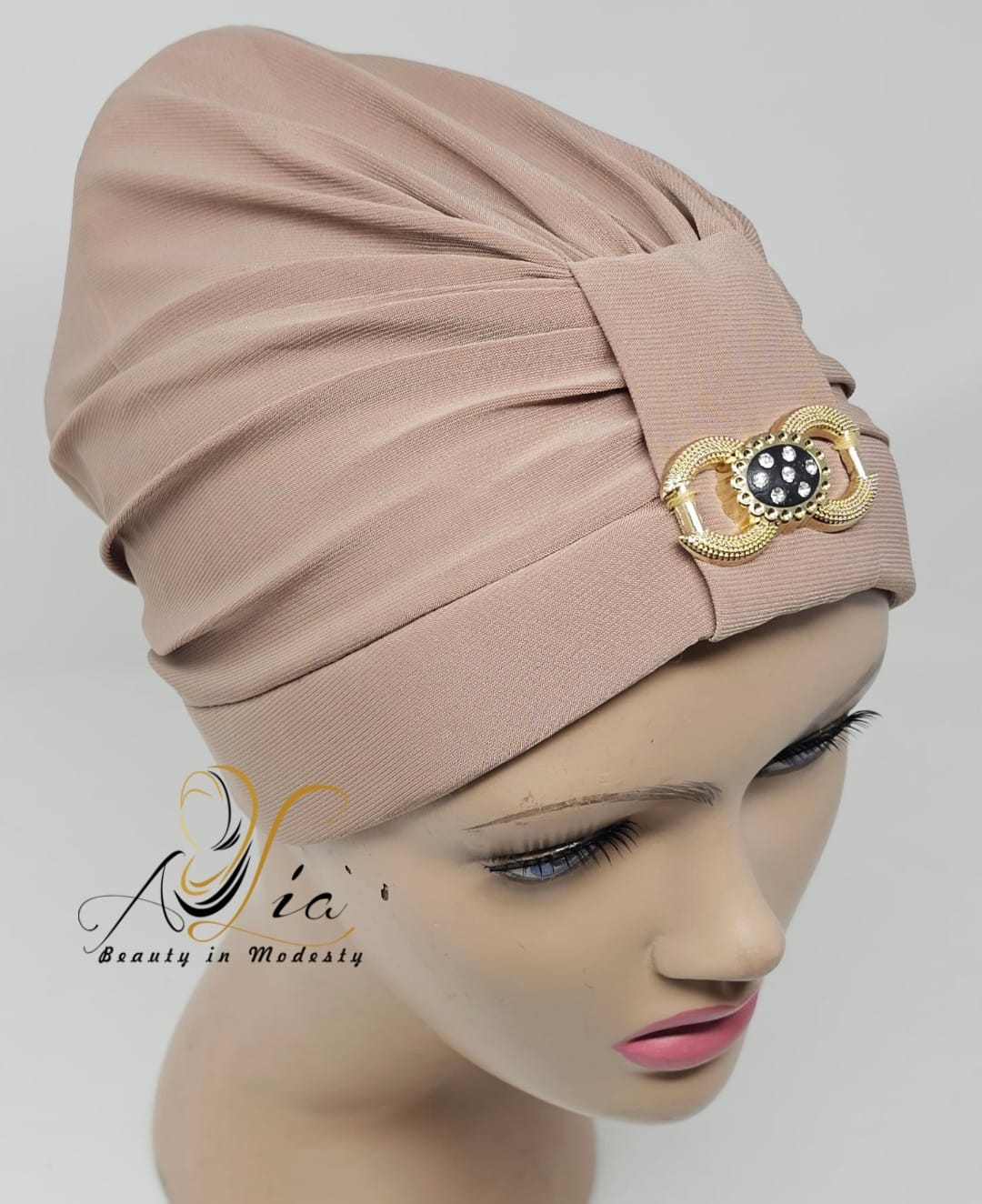 Lycra Turban With Brooch, Available In Different Colors