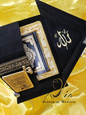 Small Size of Holy Kaaba Bookcase With Quran Book
