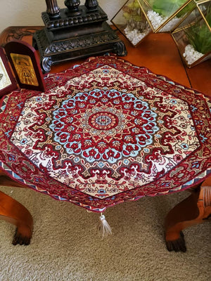 Maroon 4 Pcs Set Oriental Chanel Tablecloths